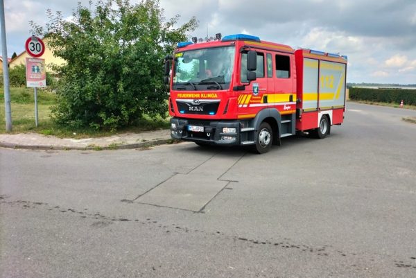 Ölspur im Nachbardorf