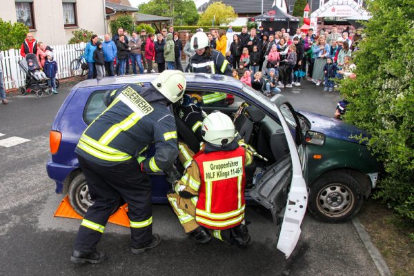 Klingas Feuerwehr zeigt ihr Können